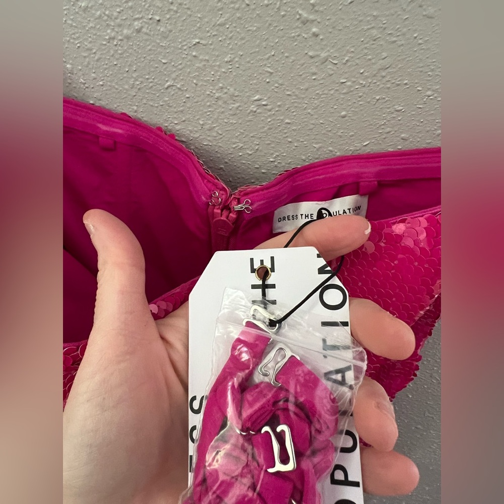 Dress The Population Andy Sequin Jumpsuit in Size Small in Hot Pink New - Picture 9 of 12